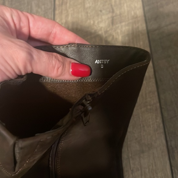 Steve Madden Artsy Leather Boot - Picture 6 of 7